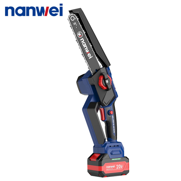 electric chainsaw